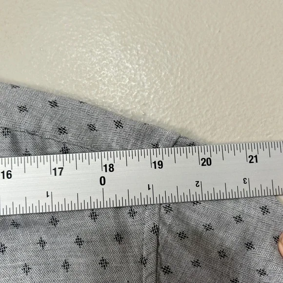 ROWM Mens Shirt XL Grey Button Down Herringbone Geometric Preppy Academia Office - Picture 8 of 10